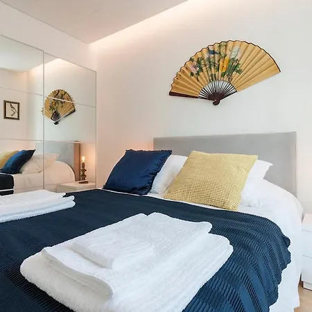 Photographer's Place Ferragial Center Oasis ליסבון