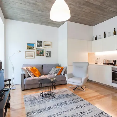 Photographer's Place Ferragial Center Oasis ליסבון